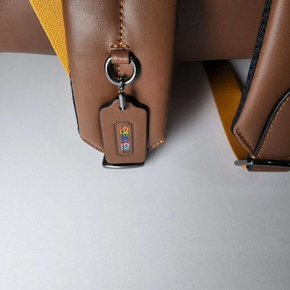 NWT Coach C9845 Men’s Track Backpack Rainbow Signature Canvas Pride - Picture 4 of 9